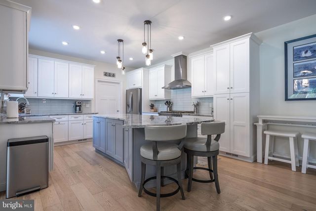 122 LIGHTHOUSE LN, Egg Harbor Township, NJ 08234