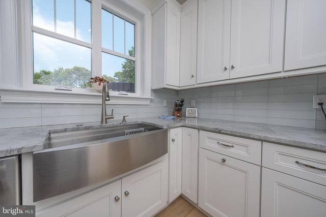 122 LIGHTHOUSE LN, Egg Harbor Township, NJ 08234