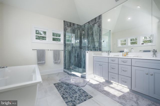 122 LIGHTHOUSE LN, Egg Harbor Township, NJ 08234