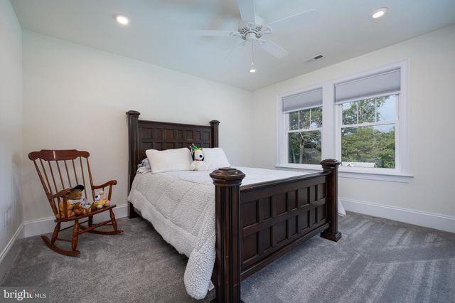122 LIGHTHOUSE LN, Egg Harbor Township, NJ 08234