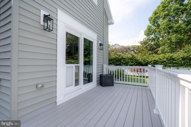122 LIGHTHOUSE LN, Egg Harbor Township, NJ 08234