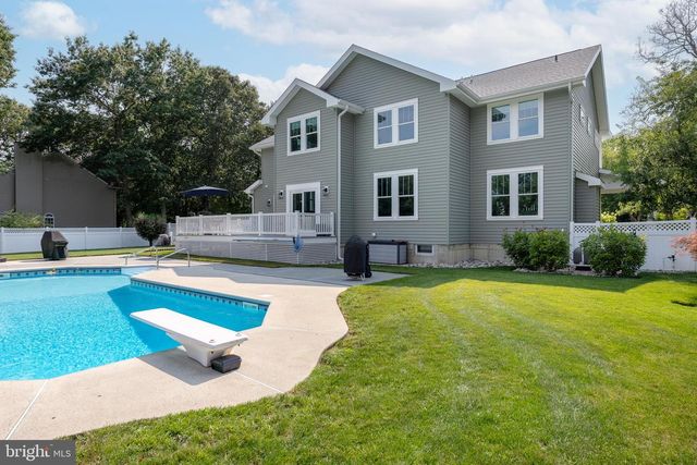 122 LIGHTHOUSE LN, Egg Harbor Township, NJ 08234