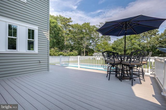 122 LIGHTHOUSE LN, Egg Harbor Township, NJ 08234