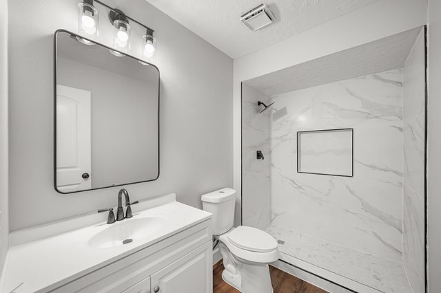 8611 Spruce Mill Drive, Houston, TX 77095