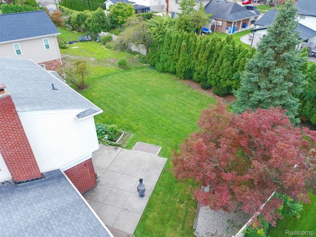 1615 N Evangeline Street, Dearborn Heights, MI 48127