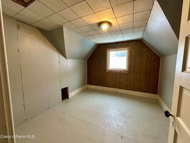 615 Earle St, Mullan, ID 83846