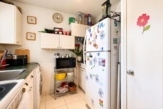 6120 FOREST HILL Boulevard 111, West Palm Beach, FL 33415