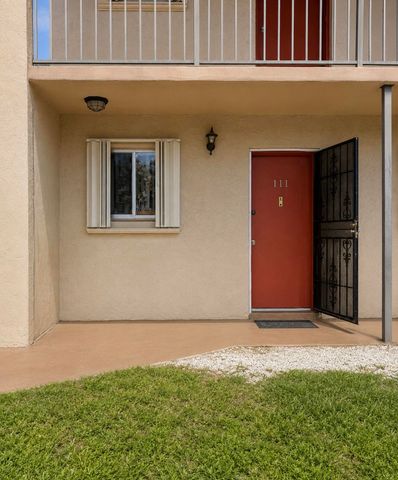 6120 FOREST HILL Boulevard 111, West Palm Beach, FL 33415