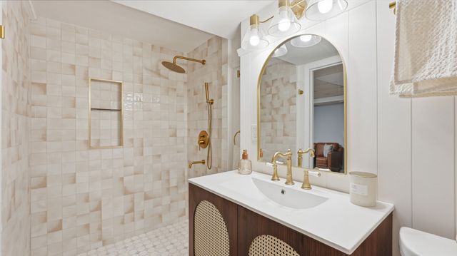 930 Havenhill Dr, Nashville, TN 37217