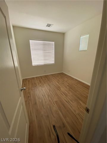 10555 Lessona Street, Las Vegas, NV 89141