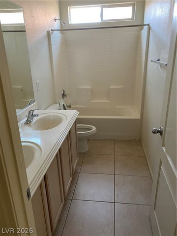 10555 Lessona Street, Las Vegas, NV 89141