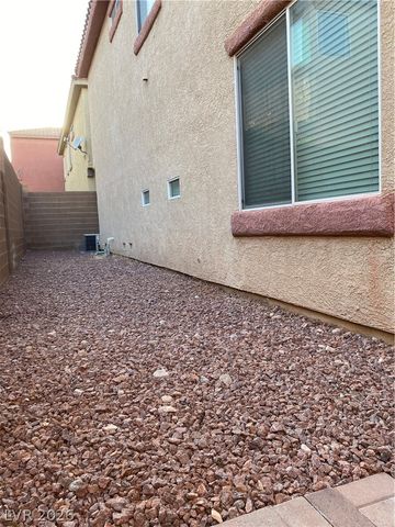 10555 Lessona Street, Las Vegas, NV 89141