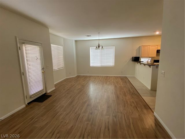 10555 Lessona Street, Las Vegas, NV 89141