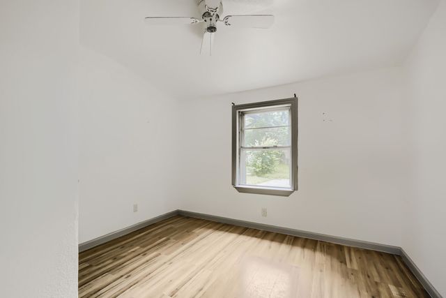 326 E Holley Street, Mesquite, TX 75149