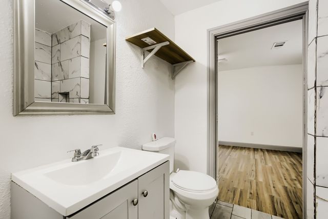 326 E Holley Street, Mesquite, TX 75149