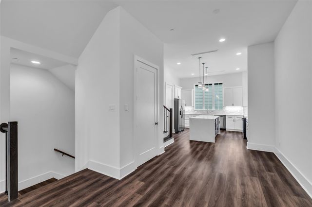 2716 Baldwin Street, Houston, TX 77006