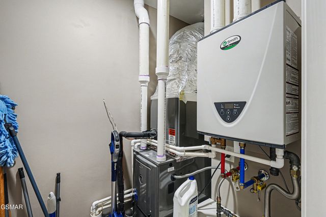 3138 Laurelwood Lane, Sevierville, TN 37862