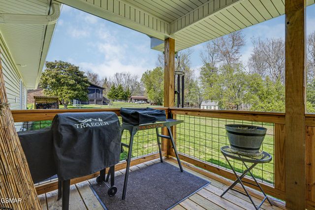 3138 Laurelwood Lane, Sevierville, TN 37862