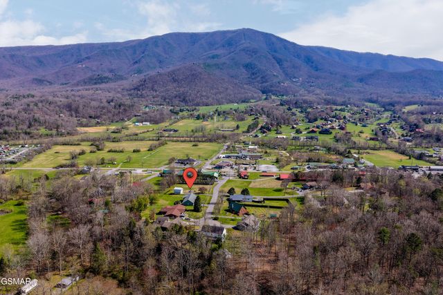 3138 Laurelwood Lane, Sevierville, TN 37862