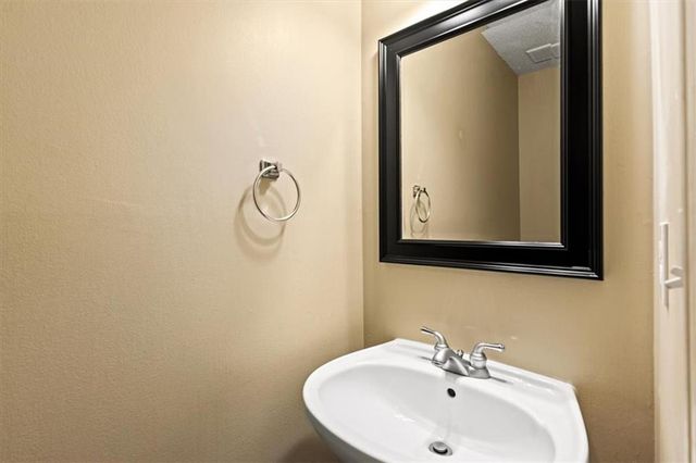 4476 High Gate NW Court, Acworth, GA 30101