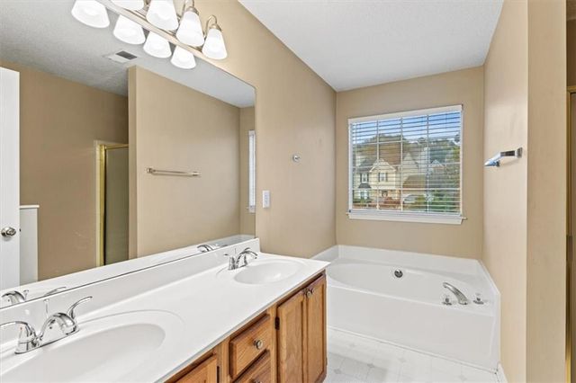 4476 High Gate NW Court, Acworth, GA 30101