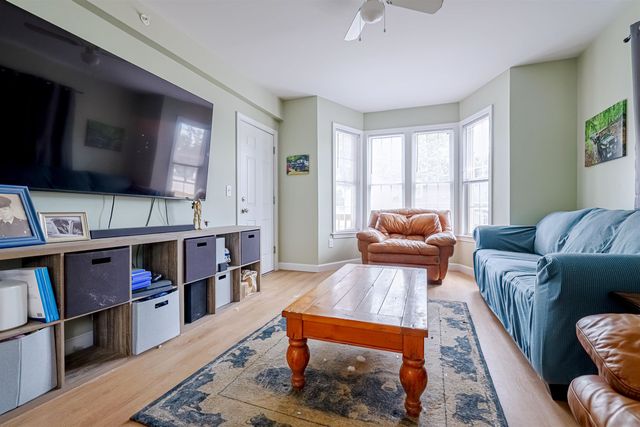 13 Myrtle Street, Hillsborough, NH 03244