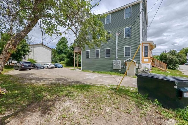 13 Myrtle Street, Hillsborough, NH 03244