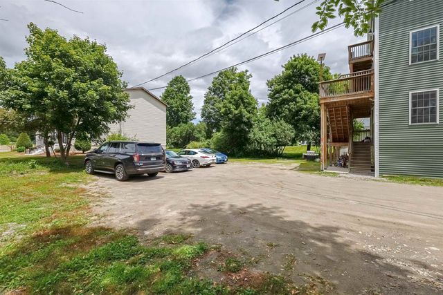 13 Myrtle Street, Hillsborough, NH 03244