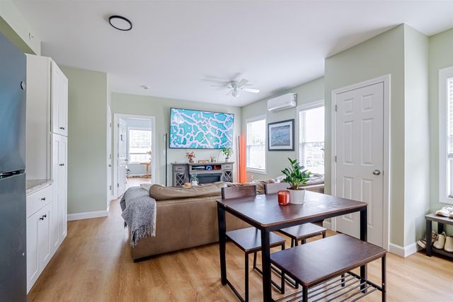 13 Myrtle Street, Hillsborough, NH 03244