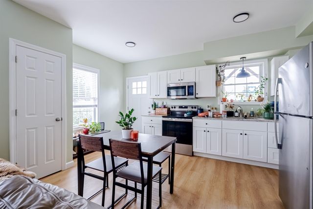 13 Myrtle Street, Hillsborough, NH 03244