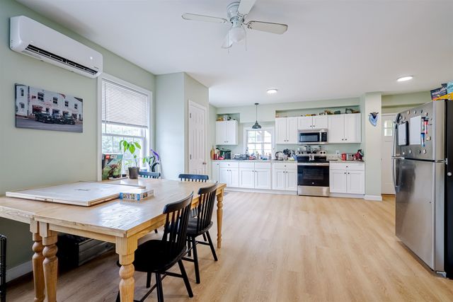 13 Myrtle Street, Hillsborough, NH 03244