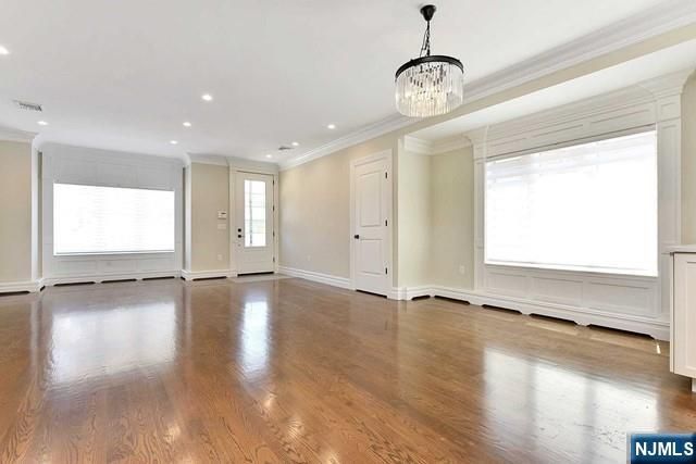 269 9th Street C, Palisades Park, NJ 07650