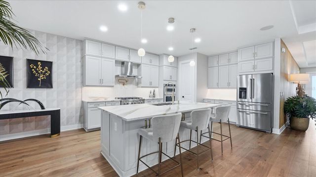 12866 PINNACLE LANE, Venice, FL 34293