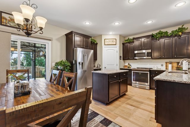 4802 Genoa Dr, Mount Juliet, TN 37122