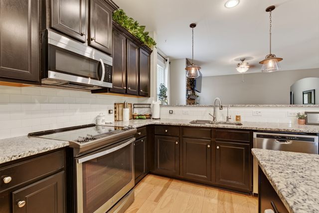 4802 Genoa Dr, Mount Juliet, TN 37122