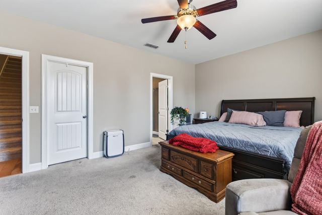 4802 Genoa Dr, Mount Juliet, TN 37122