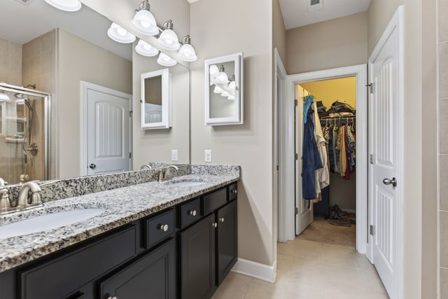 4802 Genoa Dr, Mount Juliet, TN 37122
