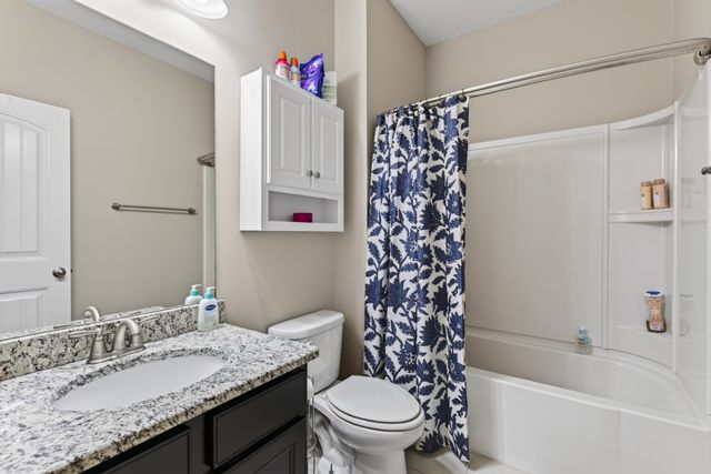 4802 Genoa Dr, Mount Juliet, TN 37122