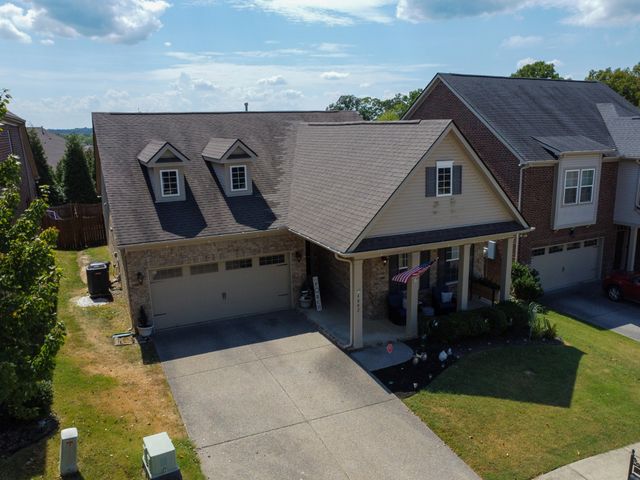 4802 Genoa Dr, Mount Juliet, TN 37122