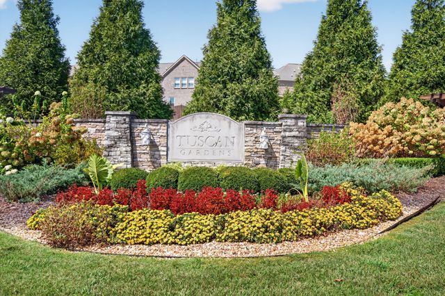 4802 Genoa Dr, Mount Juliet, TN 37122