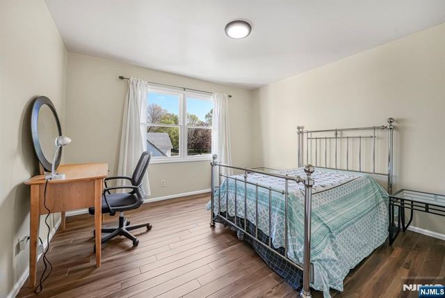 405 Burnet Place, Paramus, NJ 07652