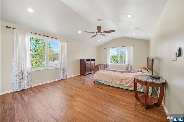 405 Burnet Place, Paramus, NJ 07652