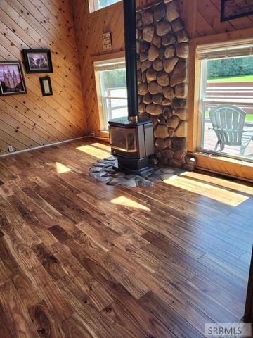 3591 Swan Valley Hwy, Swan Valley, ID 83449