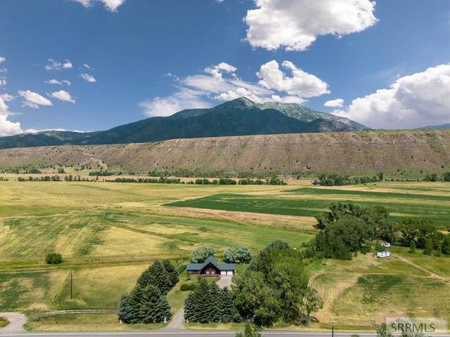 3591 Swan Valley Hwy, Swan Valley, ID 83449