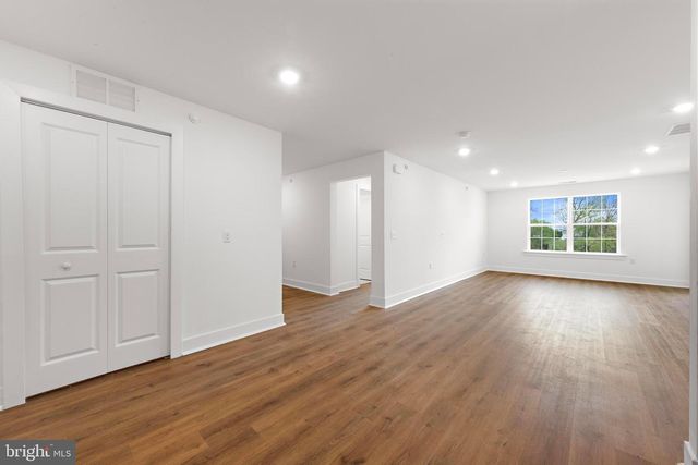 2306 PRINCE HALL, Pennington, NJ 08534