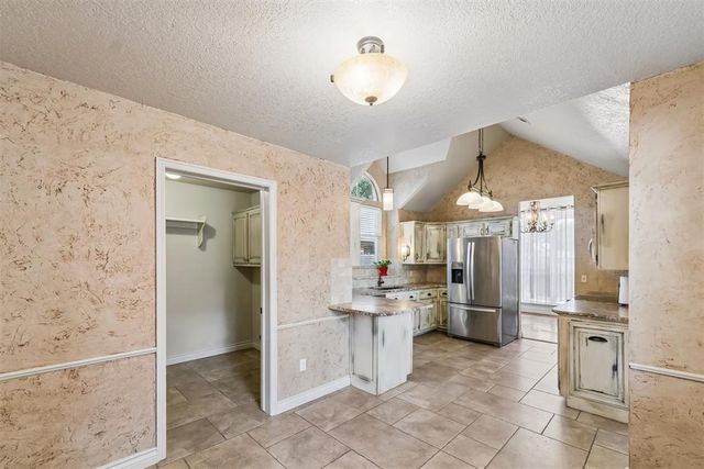 1066 Hilltop Mansion, Yukon, OK 73099