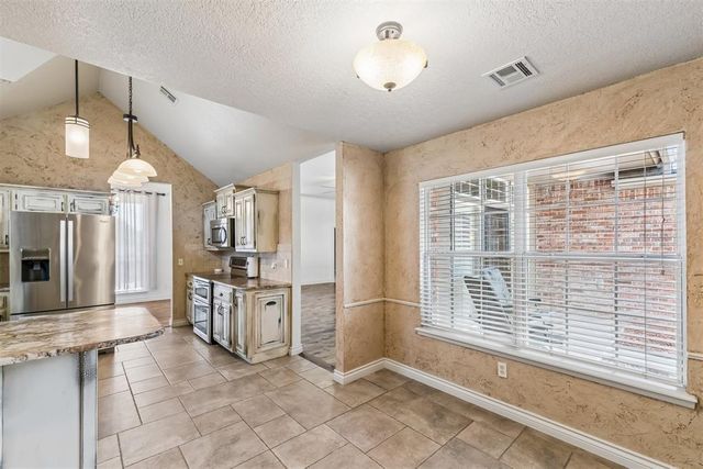 1066 Hilltop Mansion, Yukon, OK 73099