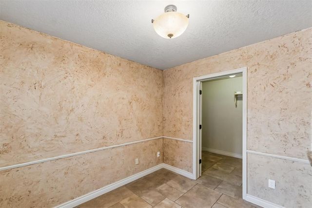1066 Hilltop Mansion, Yukon, OK 73099