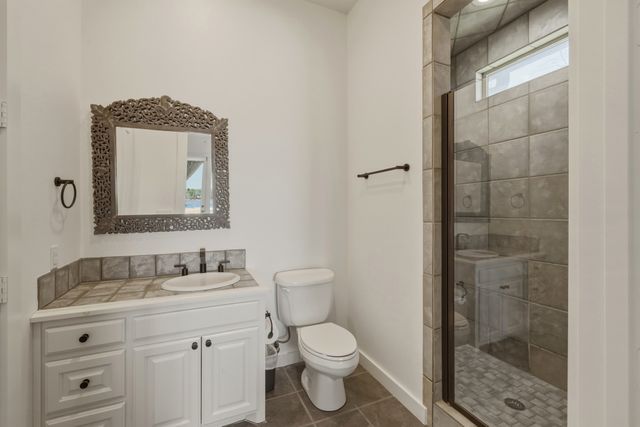 550 Camp Cypress Trail, Winnsboro, TX 75494