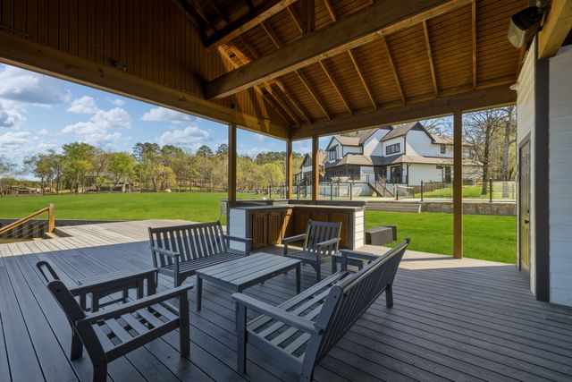 550 Camp Cypress Trail, Winnsboro, TX 75494